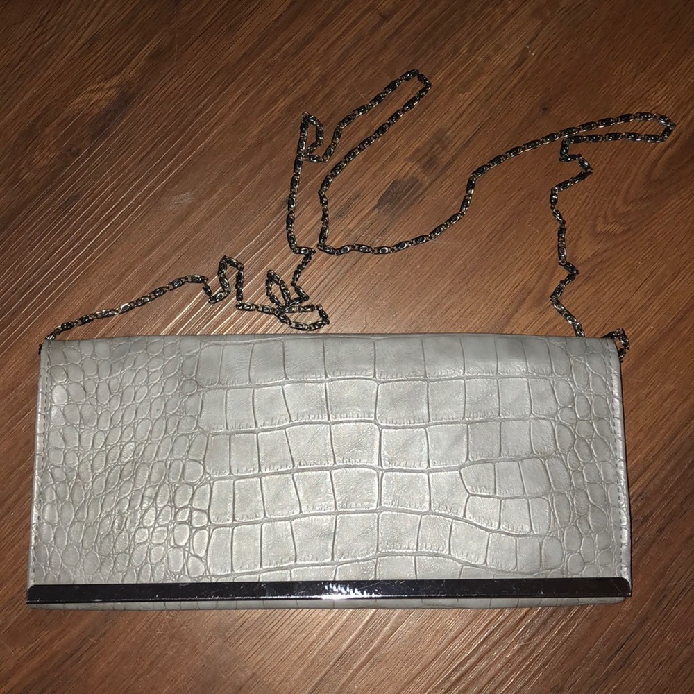 Gray faux alligator skin purse/clutch